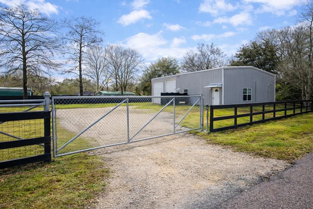 5619 Maple Street, Crosby, TX 77532 - Image #1