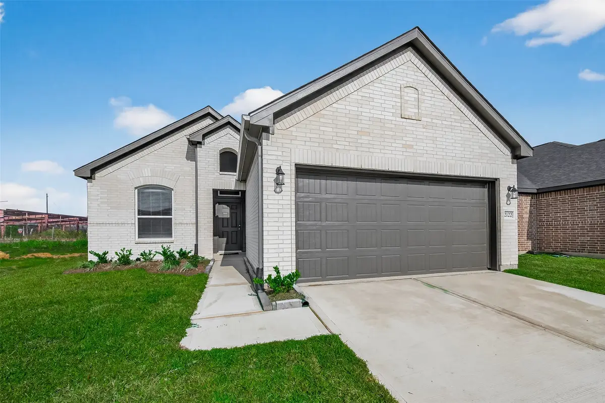 2122 Rosillo Brook Drive, Baytown, TX 77521 - Image #1