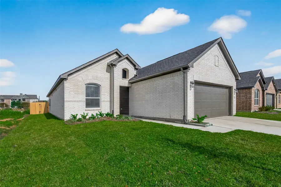 2122 Rosillo Brook Drive, Baytown, TX 77521 - Image #3