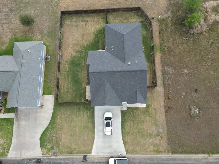 1912 Lynn Street, El Campo, TX 77437 - #3