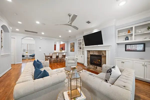 3929 Floyd Street, Houston, TX 77007