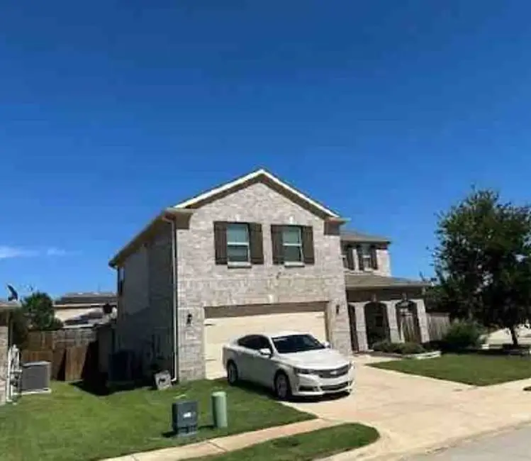 2700 Tobias Lane, Aubrey, TX 76227 - Image #3