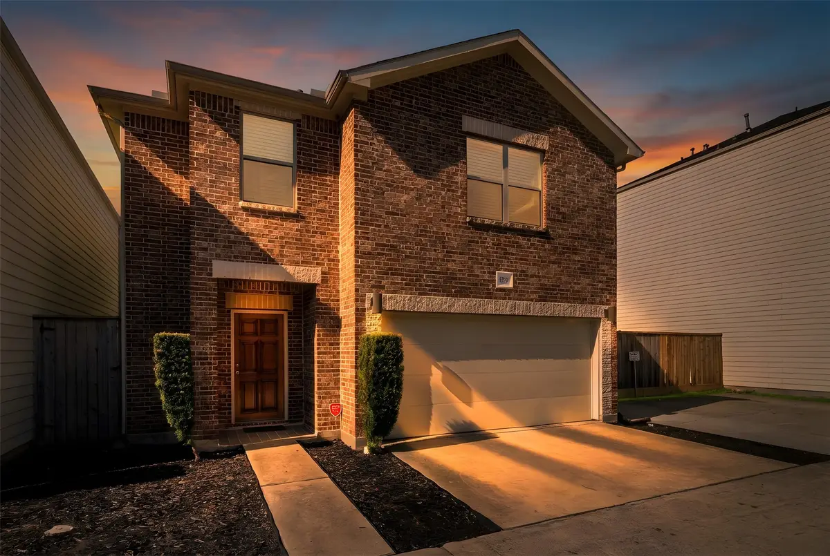 3719 Main Aspen Drive, Houston, TX 77025 - Image #1