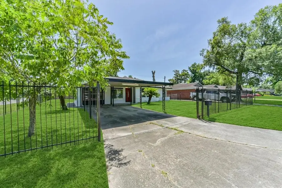 10434 Rockaway Drive, Houston, TX 77016 - #3