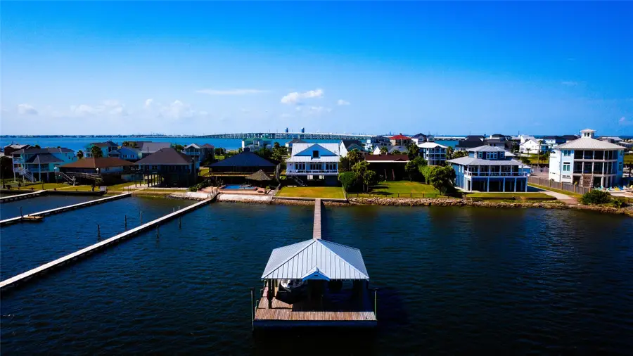 9523 Teichman Road, Galveston, TX 77554 - #2