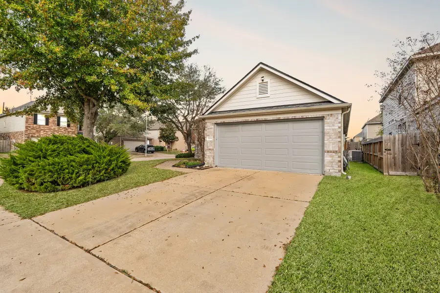 19646 Hardwood Ridge Trail, Cypress, TX 77429 - Image #2