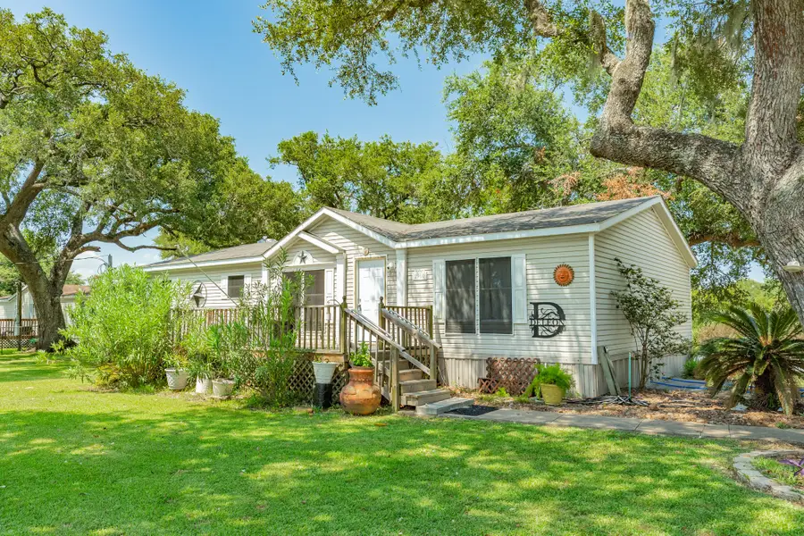 2910 Shady Creek Lane, Oyster Creek, TX 77541 - #2