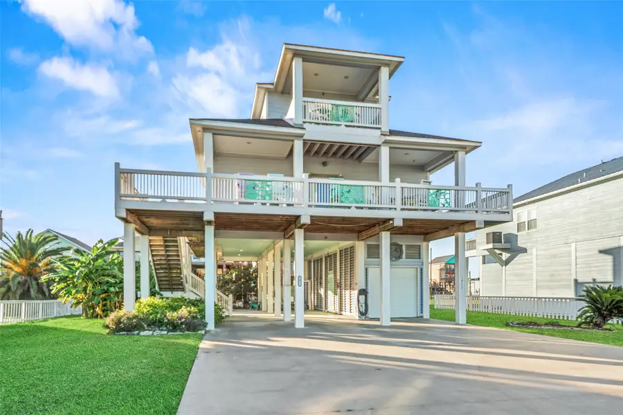 1977 Avenue I, Crystal Beach, TX 77650 - #2
