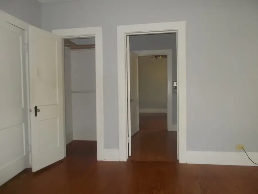 1004 E Thiel Street, Brenham, TX 77833 - Image #2