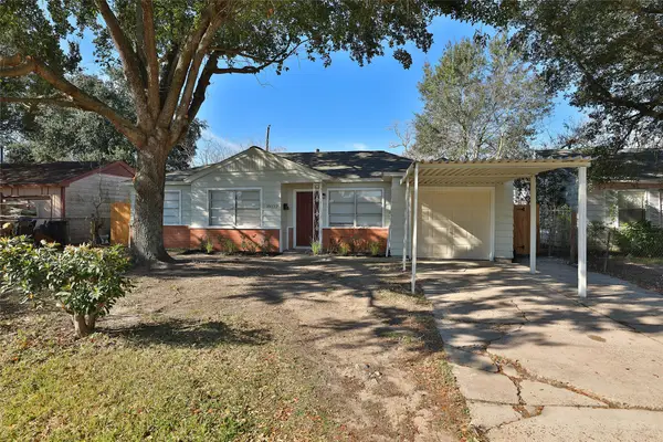 10322 Cathedral Drive, Houston, TX 77051
