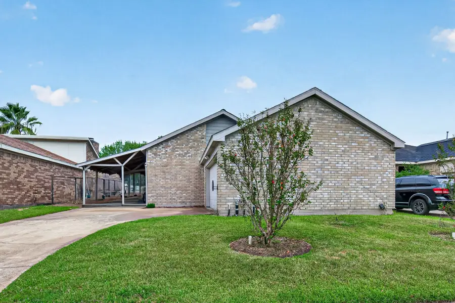3079 Hazy Park Drive, Houston, TX 77082 - #3