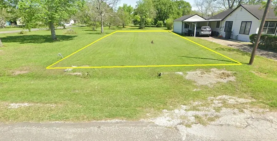 2805 Sims Avenue, Bay City, TX 77414 - Image #2