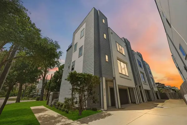 3212 Bastrop Street, Houston, TX 77004
