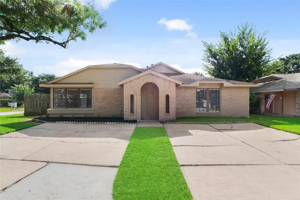 5216 & 5218 Beaverbrook Drive, Houston, TX 77084