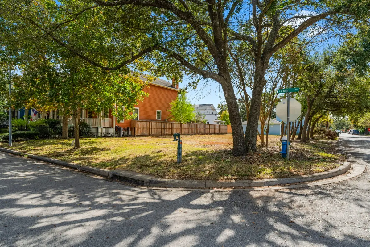 602 E 24th Street Street, Houston, TX 77008 - Image #1