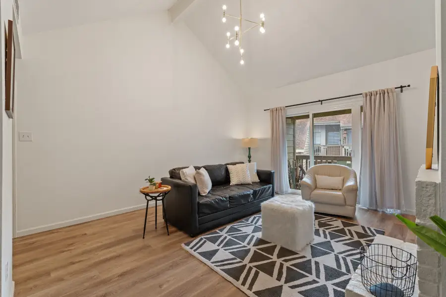 2100 Tanglewilde Street #422, Houston, TX 77063 - #3