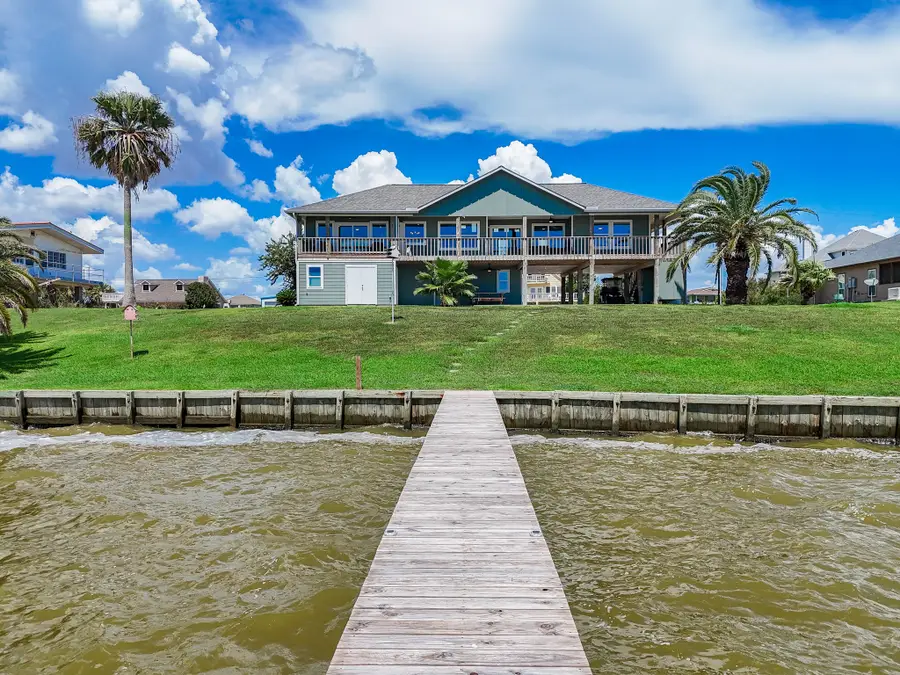 1440 W Bayshore Drive, Palacios, TX 77465 - #3