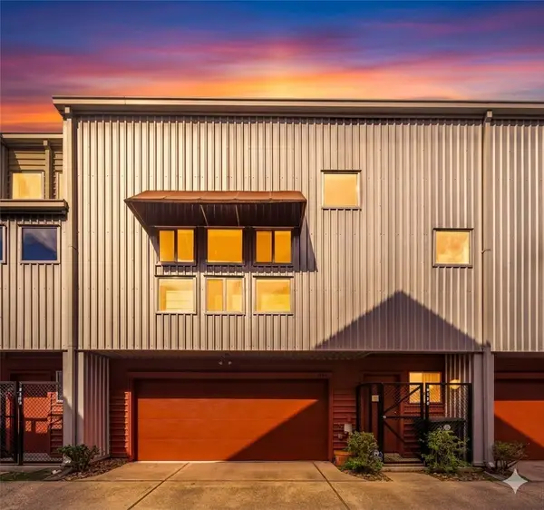 6130 Grand Boulevard, Houston, TX 77021