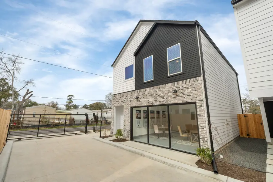 4746 Martin Hill Street, Houston, TX 77018 - #3