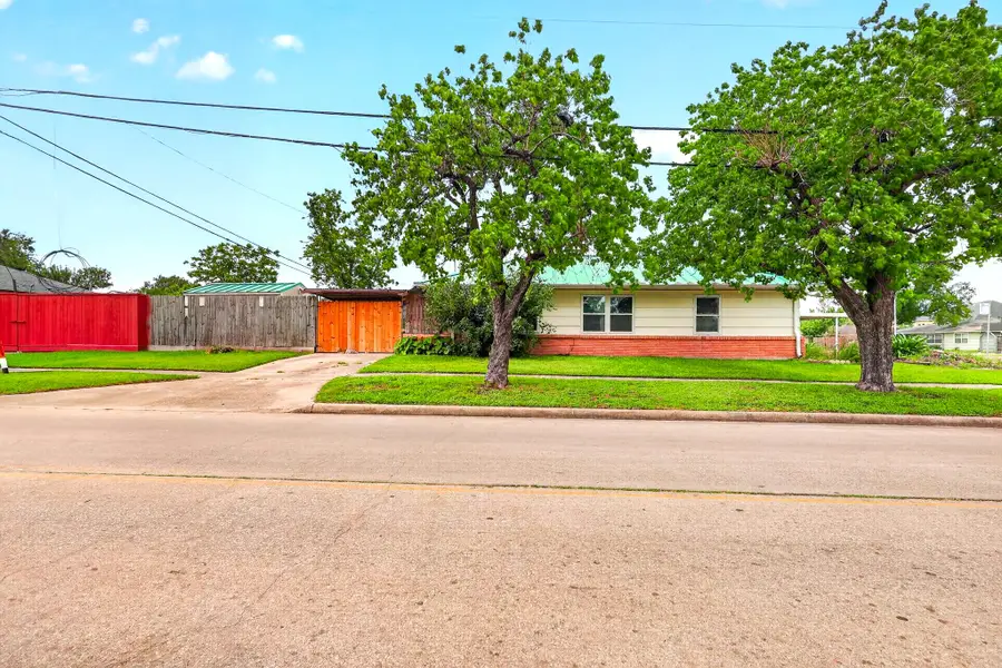 8001 Hammerly Boulevard, Houston, TX 77055 - #2