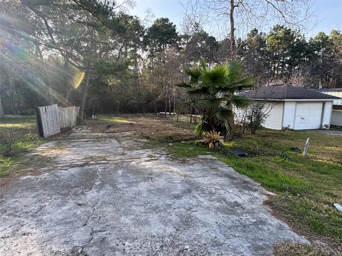 14439 W Lee Shore Drive, Willis, TX 77318 - #1