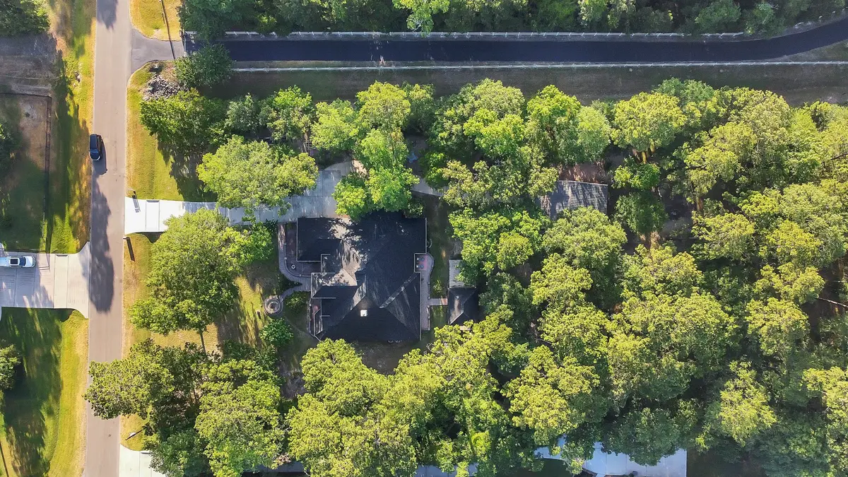 11943 White Oak Pass, Conroe, TX 77385 - #1
