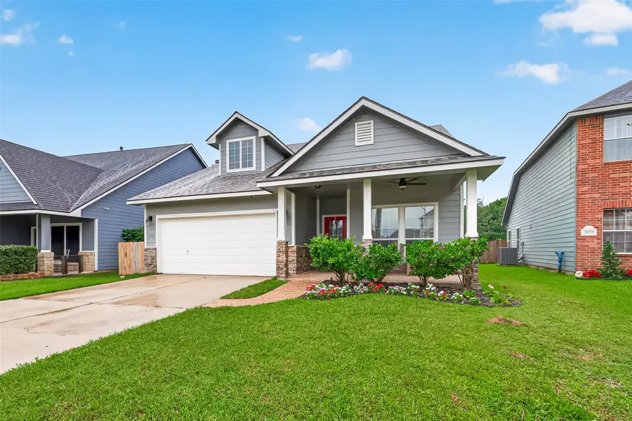 1057 Shadow Glenn Drive, Conroe, TX 77301 - #3
