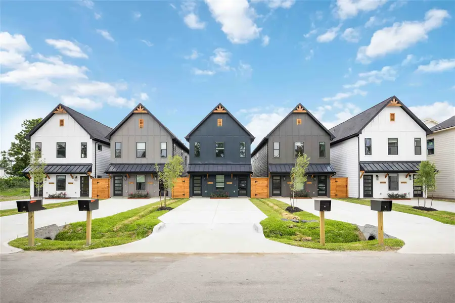 8015 Cora Street, Houston, TX 77088 - #2