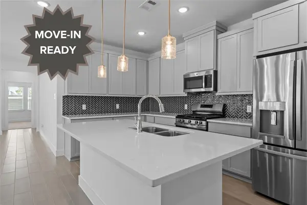 10115 Crescendo Way, Rosharon, TX 77583