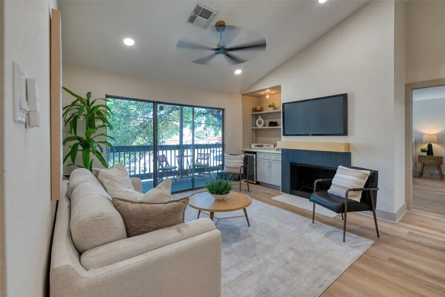 2829 Timmons Lane #120, Houston, TX 77027 - #2