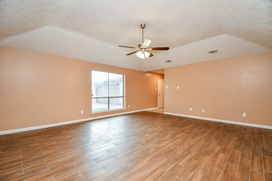 12011 Monument Valley Drive, Houston, TX 77067 - Image #3