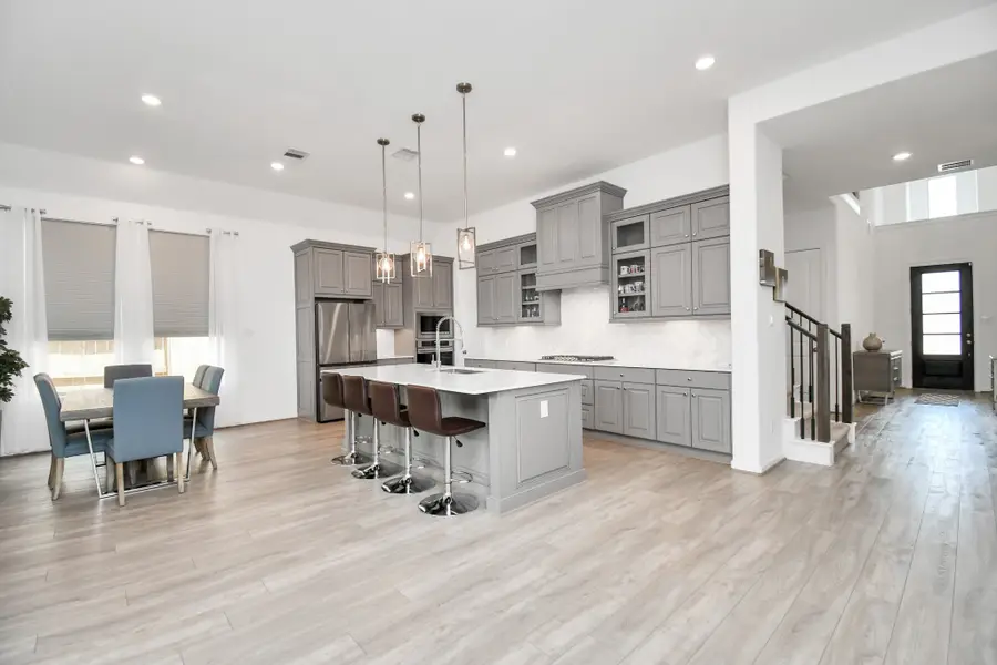 1354 Knollbridge Point Lane, Pinehurst, TX 77362 - #2