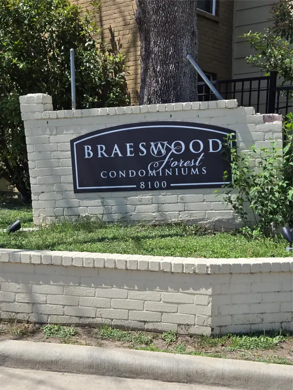 8100 Creekbend Drive #138, Houston, TX 77071