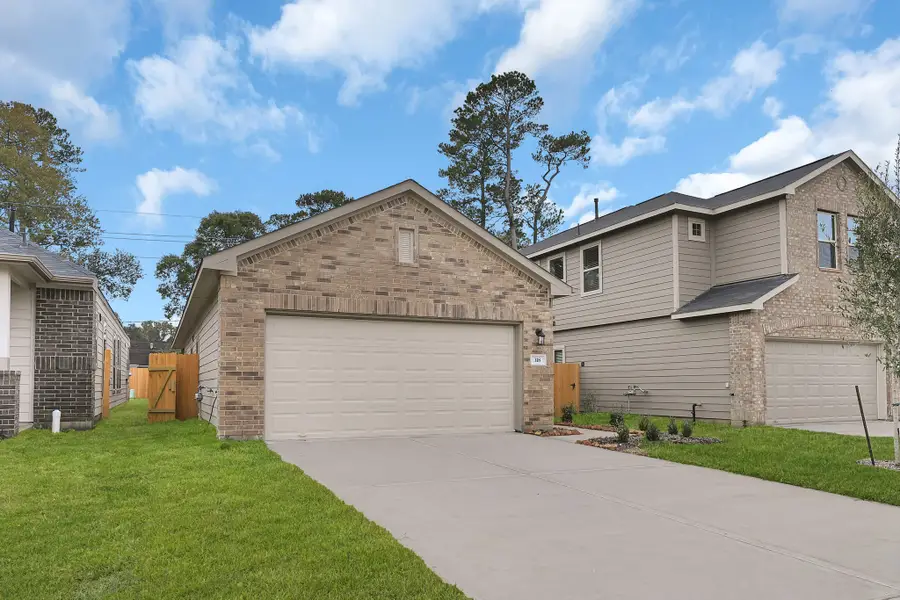10272 Badger Run Lane, Magnolia, TX 77354 - Image #2