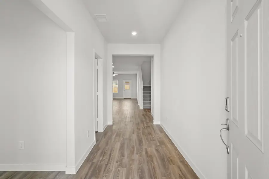 660 Woodhaven Lakes Drive, La Marque, TX 77568 - #2