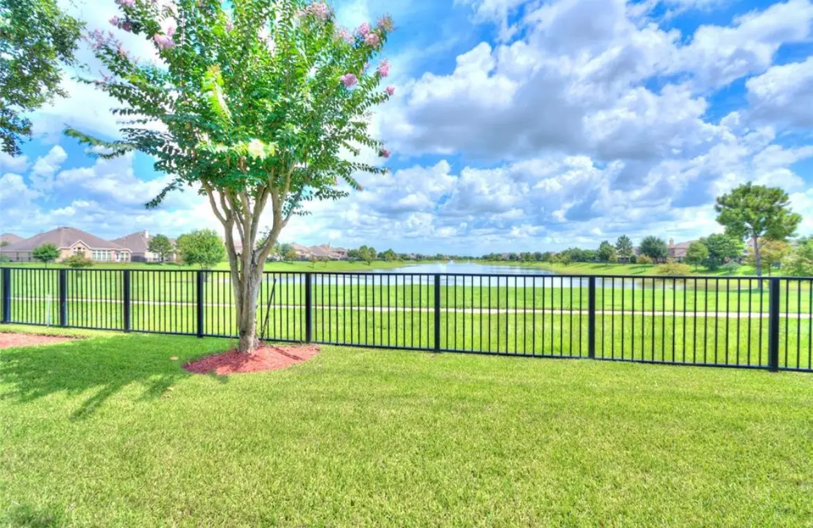 13415 Highland Lake Lane, Pearland, TX 77584 - Image #1