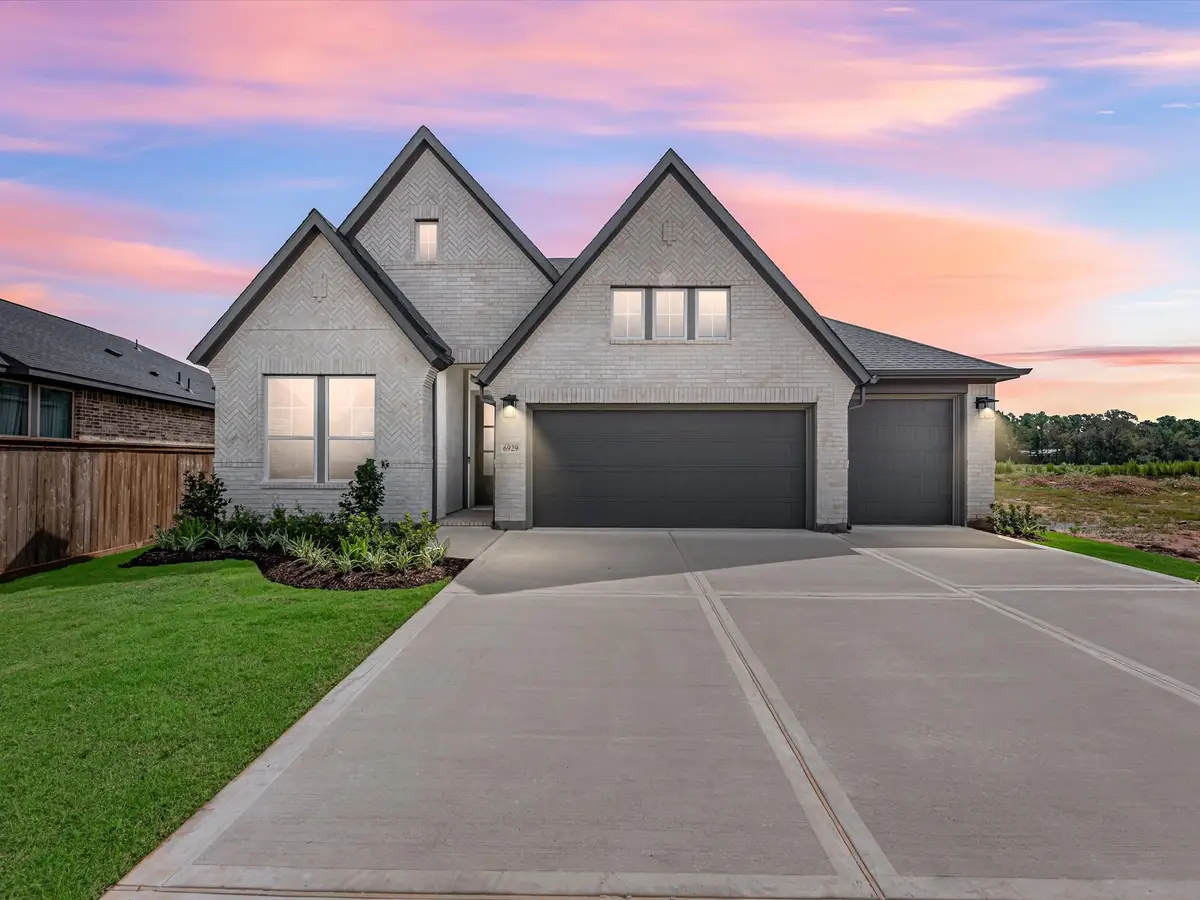 6929 Nubuck Drive, Montgomery, TX 77316 - #1