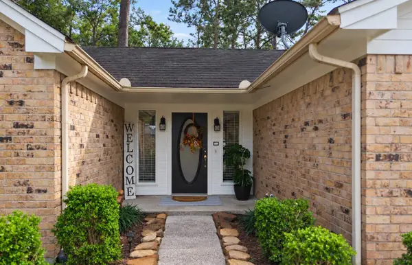 7103 Chinook Street, Baytown, TX 77521