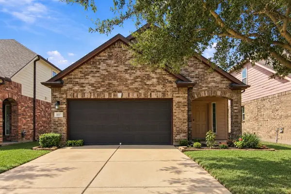8117 E Pine Creek Bend, Cypress, TX 77433