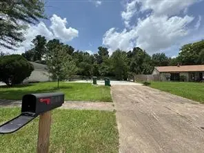 8715 Victoria Forest Drive, Houston, TX 77088 - #3