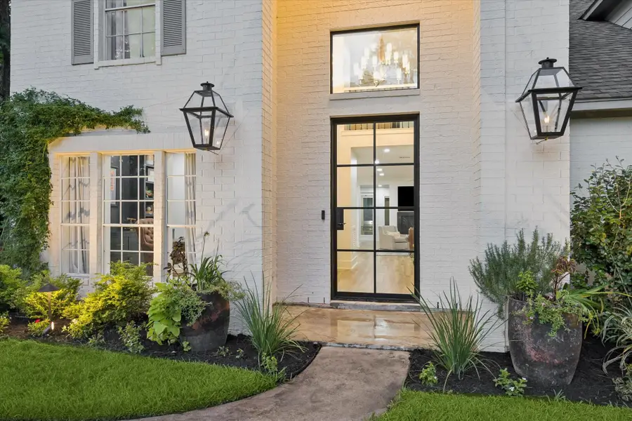 14 Starviolet Street, The Woodlands, TX 77380 - #2