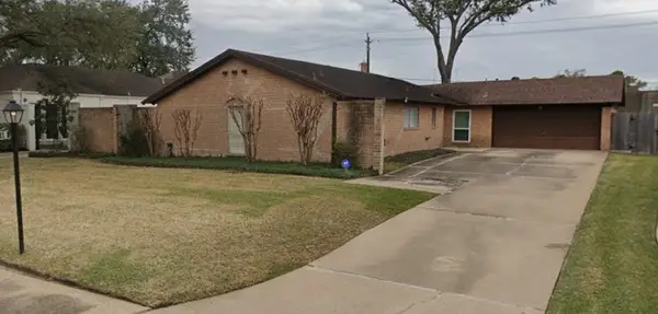 418 Briar Hill Drive, Houston, TX 77042