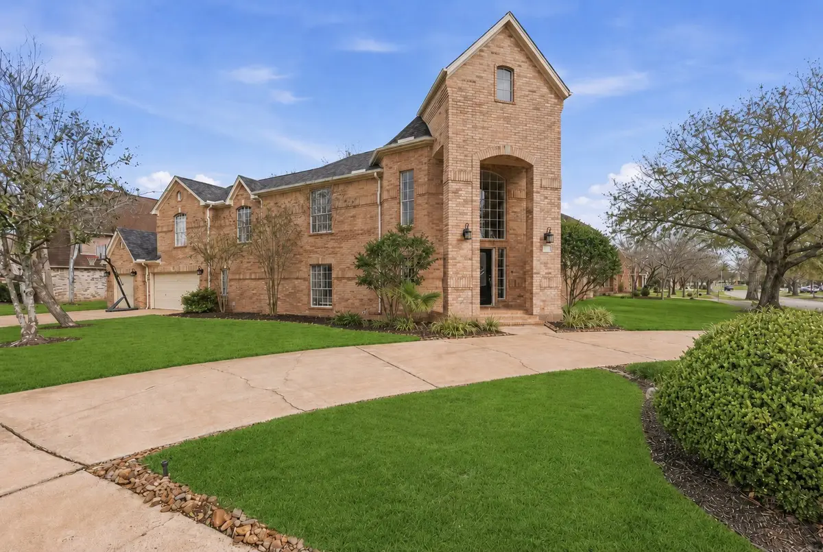 1711 Forestlake Drive, Sugar Land, TX 77479 - #1
