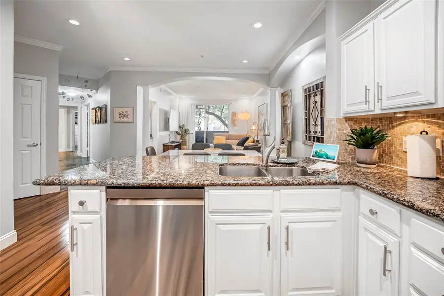 2111 Welch Street #A113, Houston, TX 77019 - #3