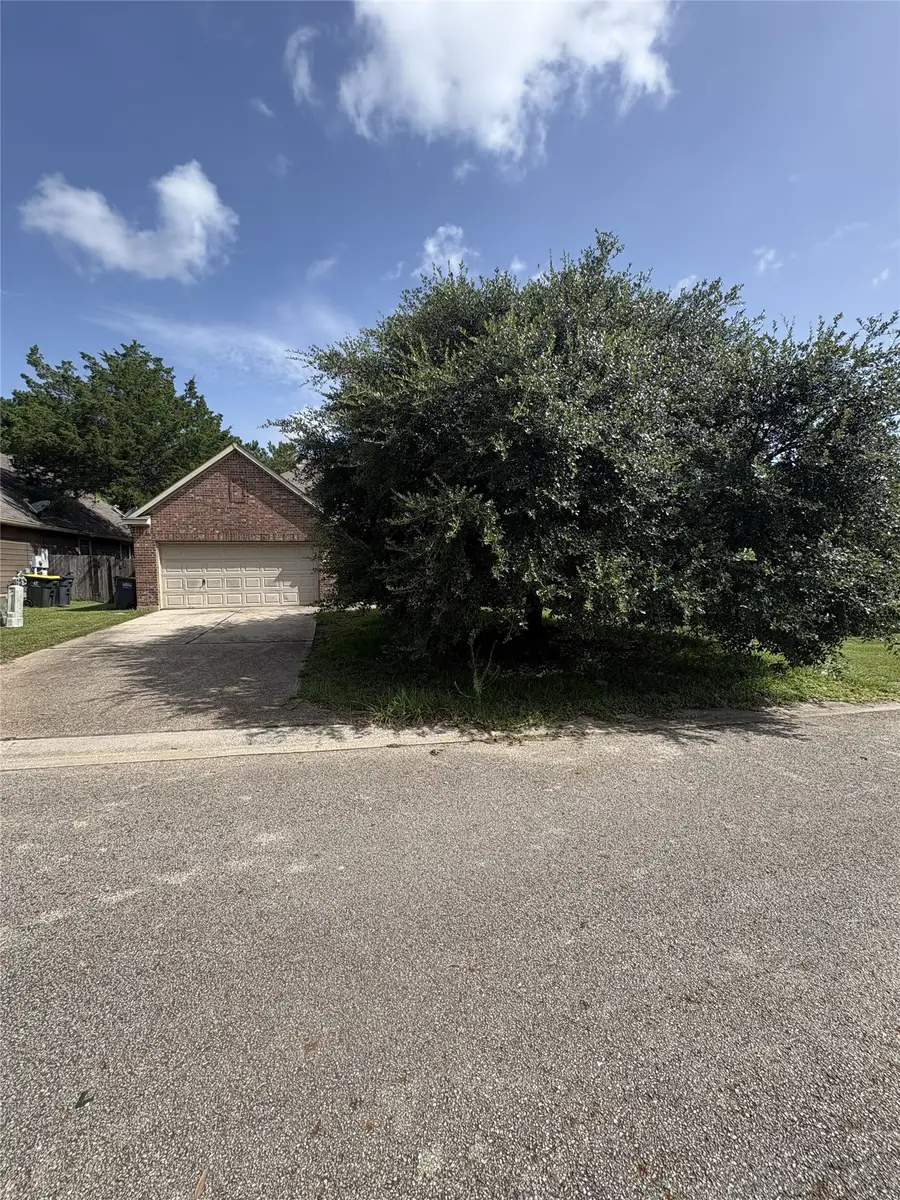 950 Oak Terrace Drive, Conroe, TX 77378 - #2