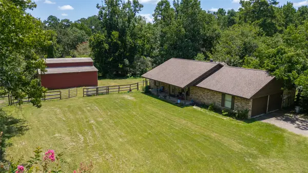 14687 Austin Mccomb Road, Montgomery, TX 77316
