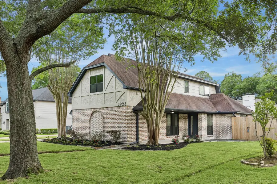 2923 Kenross Street, Houston, TX 77043 - #2