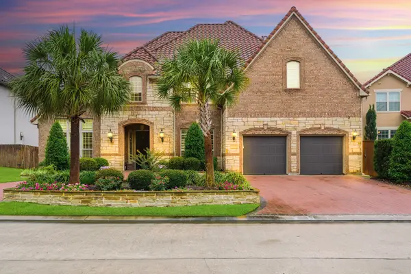9606 Stonecross Bend Drive, Houston, TX 77070