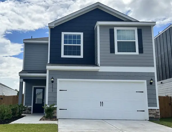 6430 Winter Elm Street, Houston, TX 77048