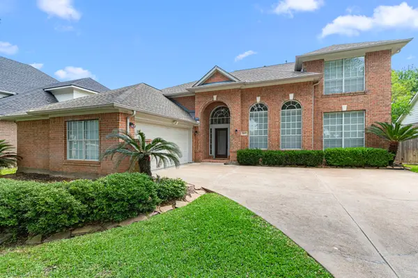 1807 Rustic Hills Court, Sugar Land, TX 77479
